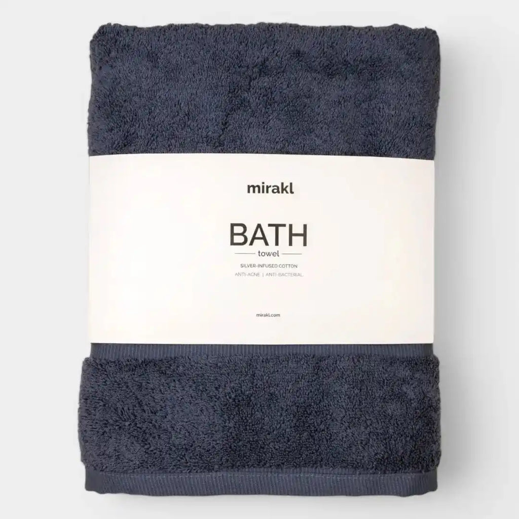 Silver-Infused Bath Towel - Mirakl