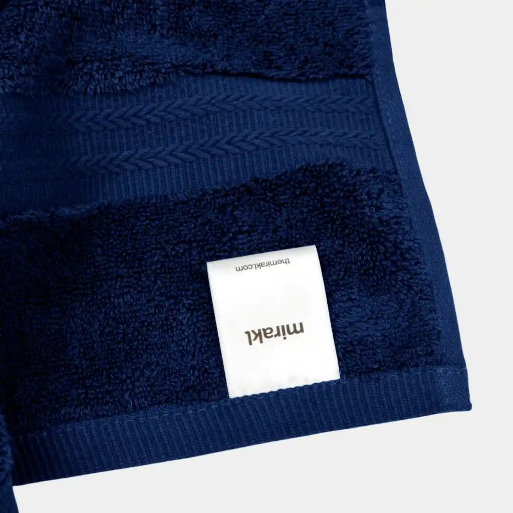 Silver-Infused Gym Towel - Mirakl